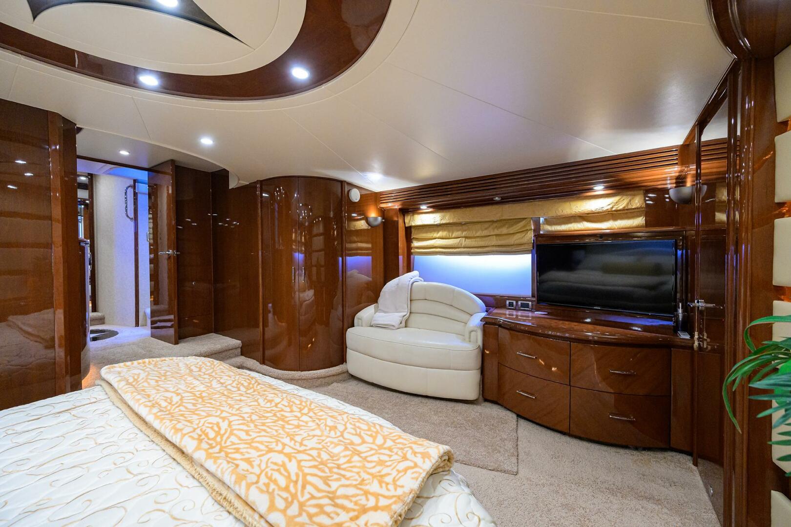 Marquis-65 Motor Yacht 2005-Vol Aboard St. Petersburg-Florida-United States-4546677 | Thumbnail