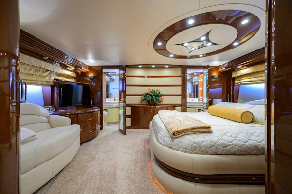 Marquis-65 Motor Yacht 2005-Vol Aboard St. Petersburg-Florida-United States-4546675