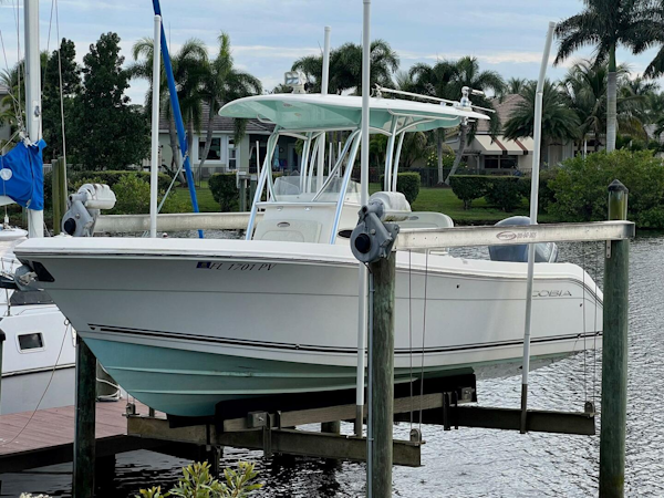 Cobia-237 CC 2015 -Stuart-Florida-United States-4501333
