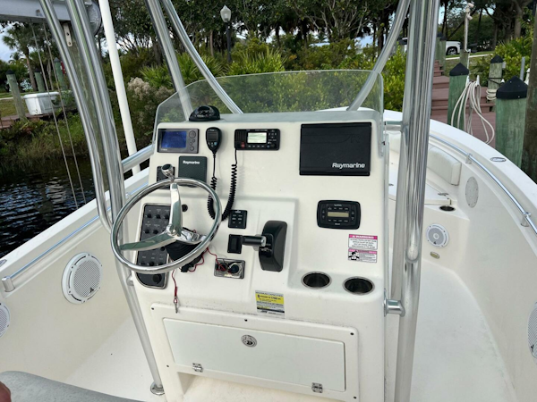 Cobia-237 CC 2015 -Stuart-Florida-United States-4501371