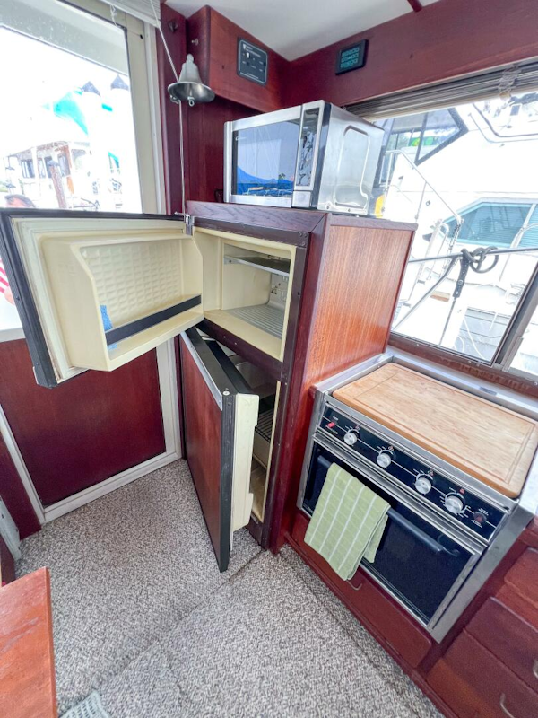 Tollycraft-34 Sedan Sport 1987-DRAGONFLY New Bern-North Carolina-United States-4543066