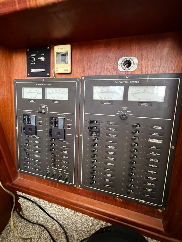 Tollycraft-34 Sedan Sport 1987-DRAGONFLY New Bern-North Carolina-United States-4543032