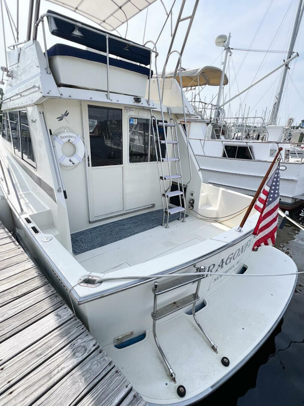 Tollycraft-34 Sedan Sport 1987-DRAGONFLY New Bern-North Carolina-United States-4543009