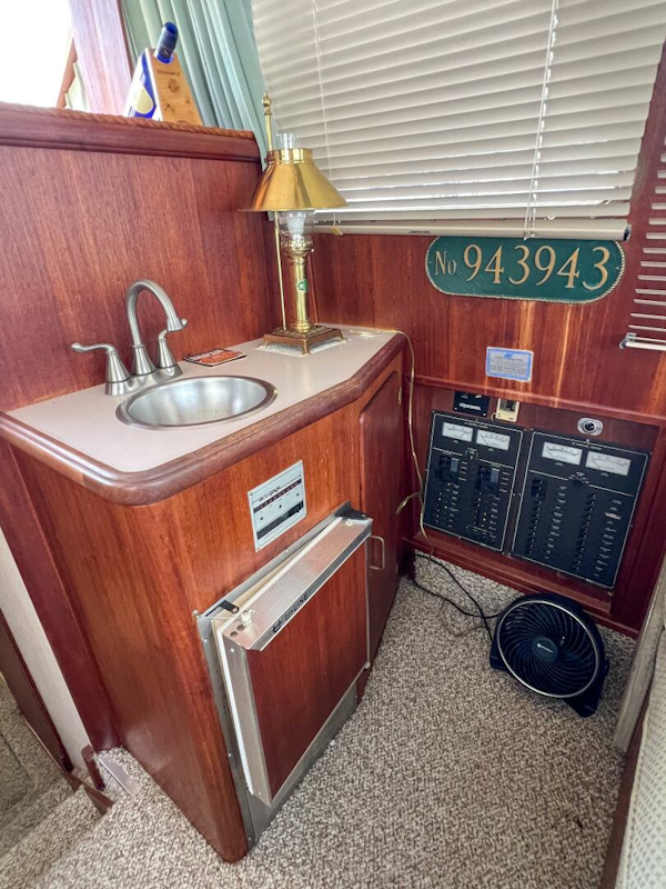 Tollycraft-34 Sedan Sport 1987-DRAGONFLY New Bern-North Carolina-United States-4543031