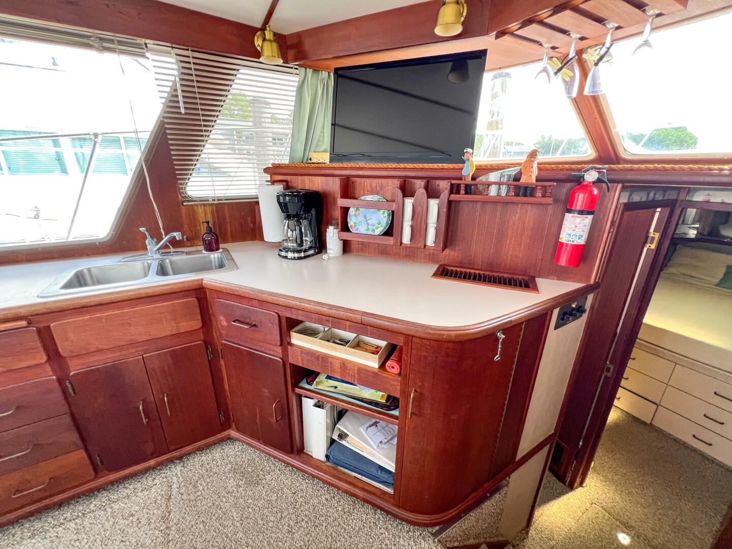 Tollycraft-34 Sedan Sport 1987-DRAGONFLY New Bern-North Carolina-United States-4543037 | Thumbnail