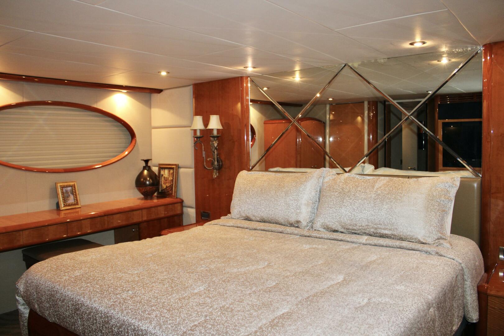 Lazzara Yachts-74 Motor Yacht 2007-Kathleen Seabrook-Texas-United States-2007 Lazzara 74 Motor Yacht Kathleen-4688269 | Thumbnail