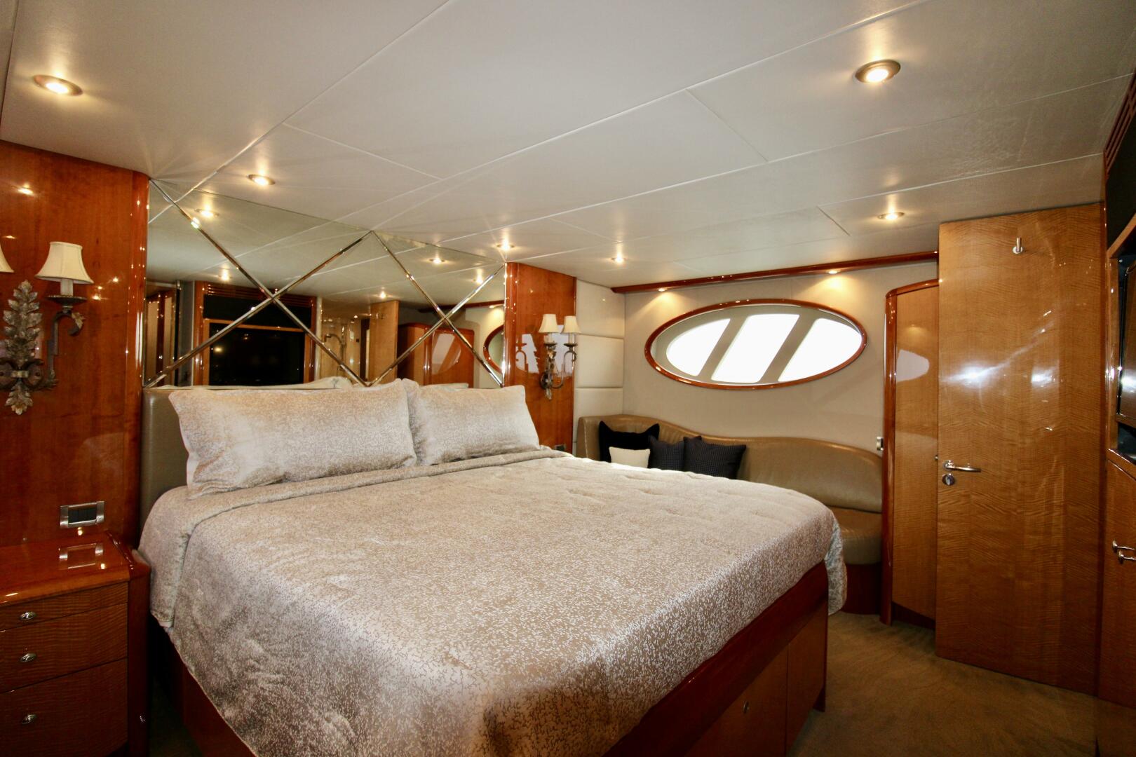 Lazzara Yachts-74 Motor Yacht 2007-Kathleen Seabrook-Texas-United States-2007 Lazzara 74 Motor Yacht Kathleen-4688321 | Thumbnail