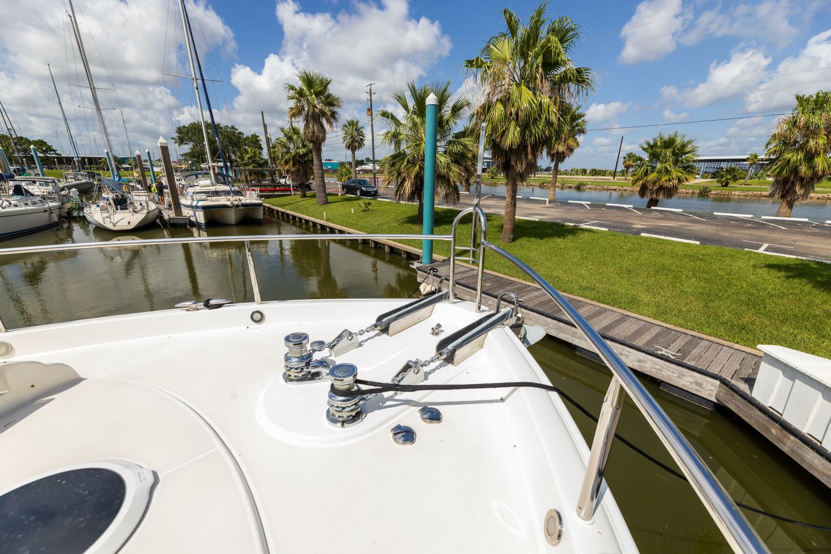 Lazzara Yachts-74 Motor Yacht 2007-Kathleen Seabrook-Texas-United States-2007 Lazzara 74 Motor Yacht Kathleen-4688479 | Thumbnail