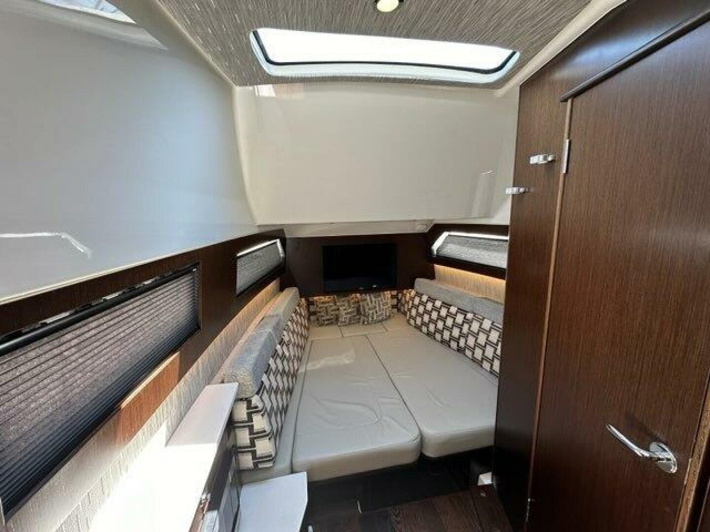 Pursuit-428 Sport 2021-Blue Liner Deerfield Beach-Florida-United States-4521292 | Thumbnail