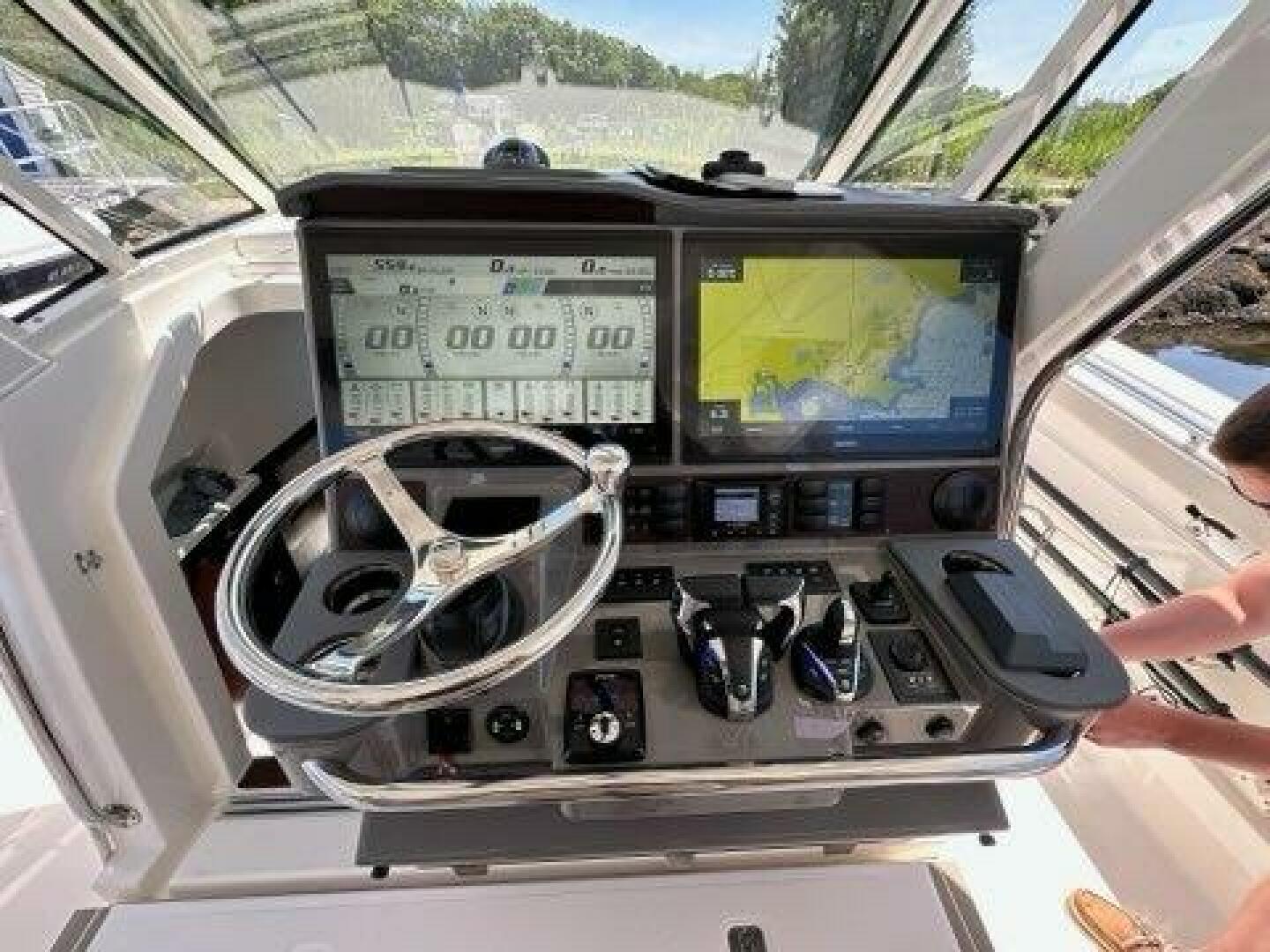Pursuit-428 Sport 2021-Blue Liner Deerfield Beach-Florida-United States-4521281 | Thumbnail