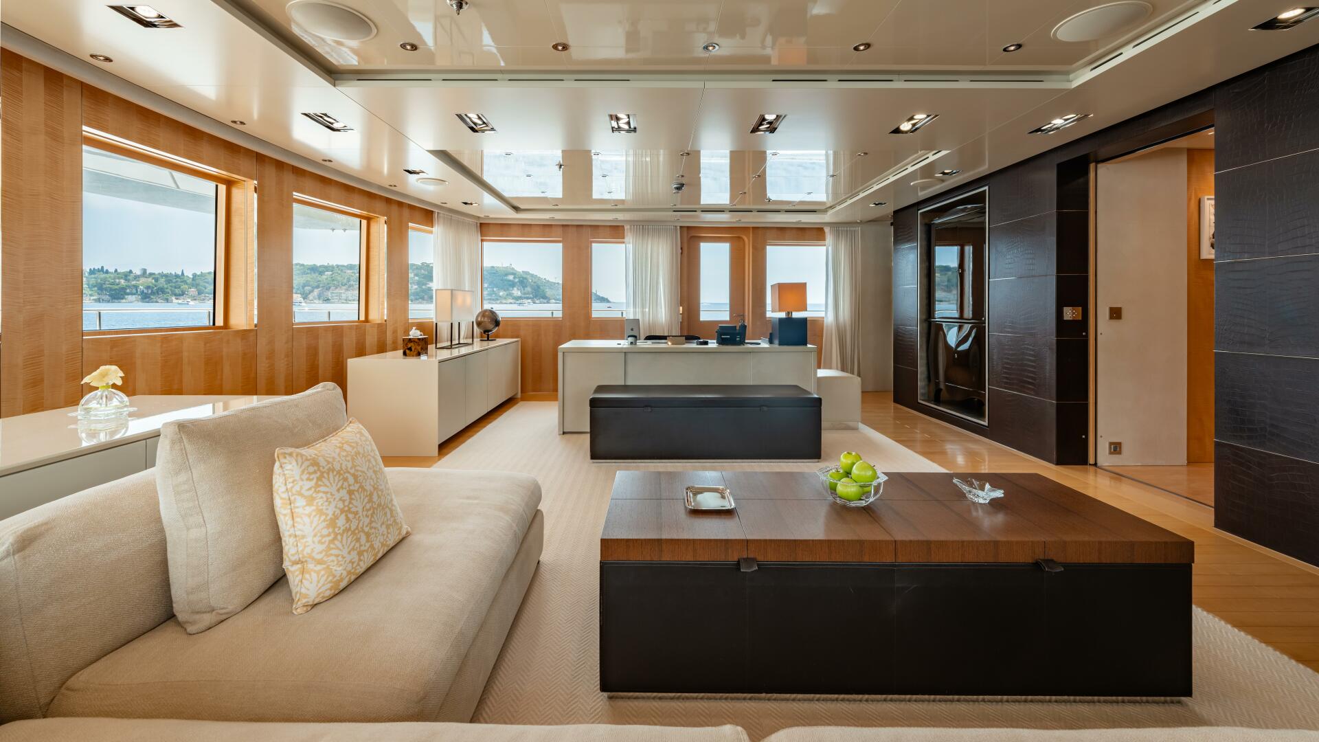 Icon 2010-LOON Virgin Islands (US)-Loon 221 Skylounge Deck Master Staterooms Office-4528233 | Thumbnail