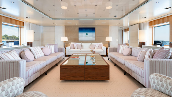 Icon 2010-LOON Virgin Islands (US)-Loon 221 Main Deck Salon-4528205