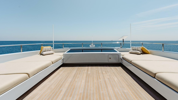 Icon 2010-LOON Virgin Islands (US)-Loon 221 Sun Deck-4528254