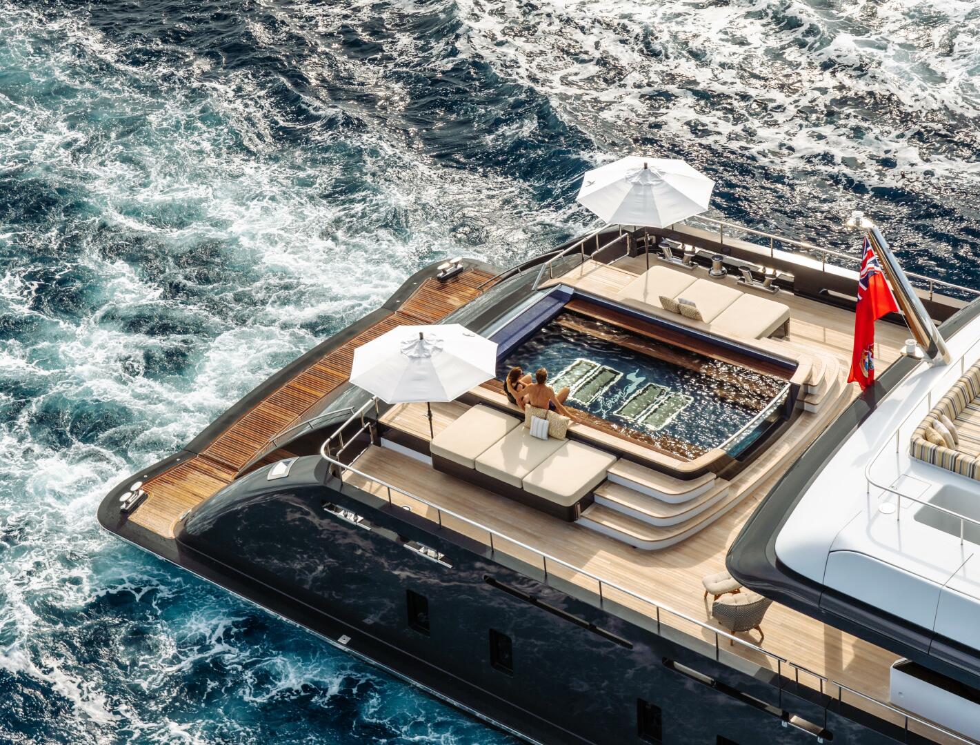 Icon 2010-LOON Virgin Islands (US)-Loon 221 Main Deck Aft Pool-4528196 | Thumbnail