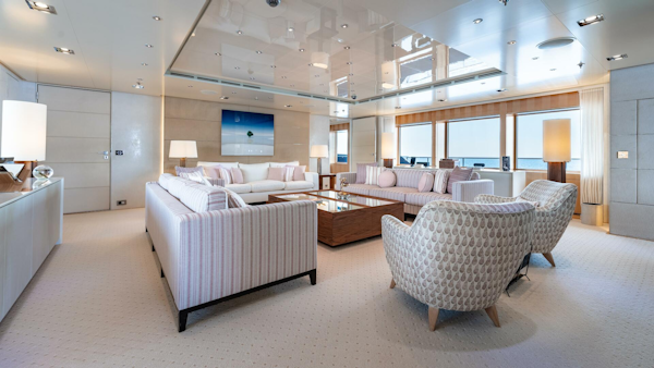 Icon 2010-LOON Virgin Islands (US)-Loon 221 Main Deck Salon-4528208