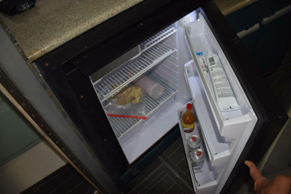 Blackfin-Combi 33 1995-ITS A WRAP Highland Beach-Florida-United States-Refrigerator-5398680
