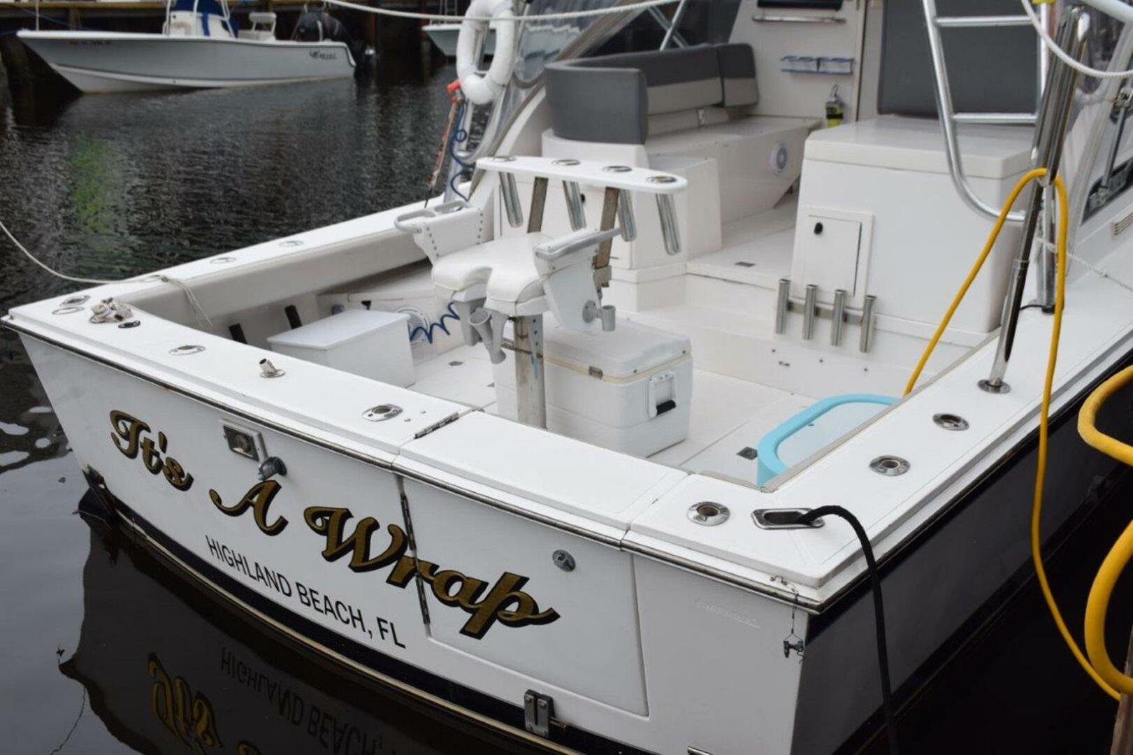 Blackfin-Combi 33 1995-ITS A WRAP Highland Beach-Florida-United States-Dockside View Of Cockpit-5398633 | Thumbnail