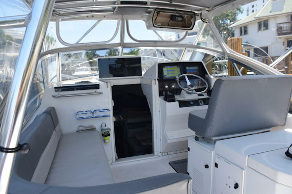 Blackfin-Combi 33 1995-ITS A WRAP Highland Beach-Florida-United States-Helm Deck-5398629