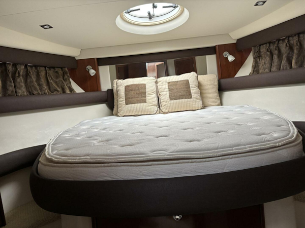Meridian-391 Sedan 2009 -North Palm Beach-Florida-United States-4535884