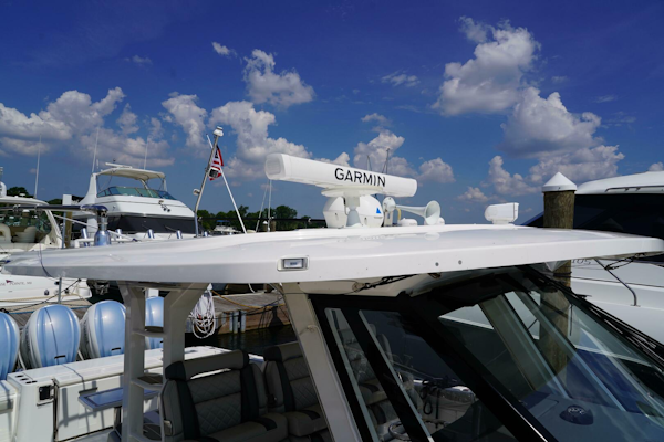 Pursuit-428 2022 -Grosse Pointe Shores-Michigan-United States-4537669