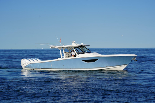 Pursuit-428 2022 -Grosse Pointe Shores-Michigan-United States-4537601
