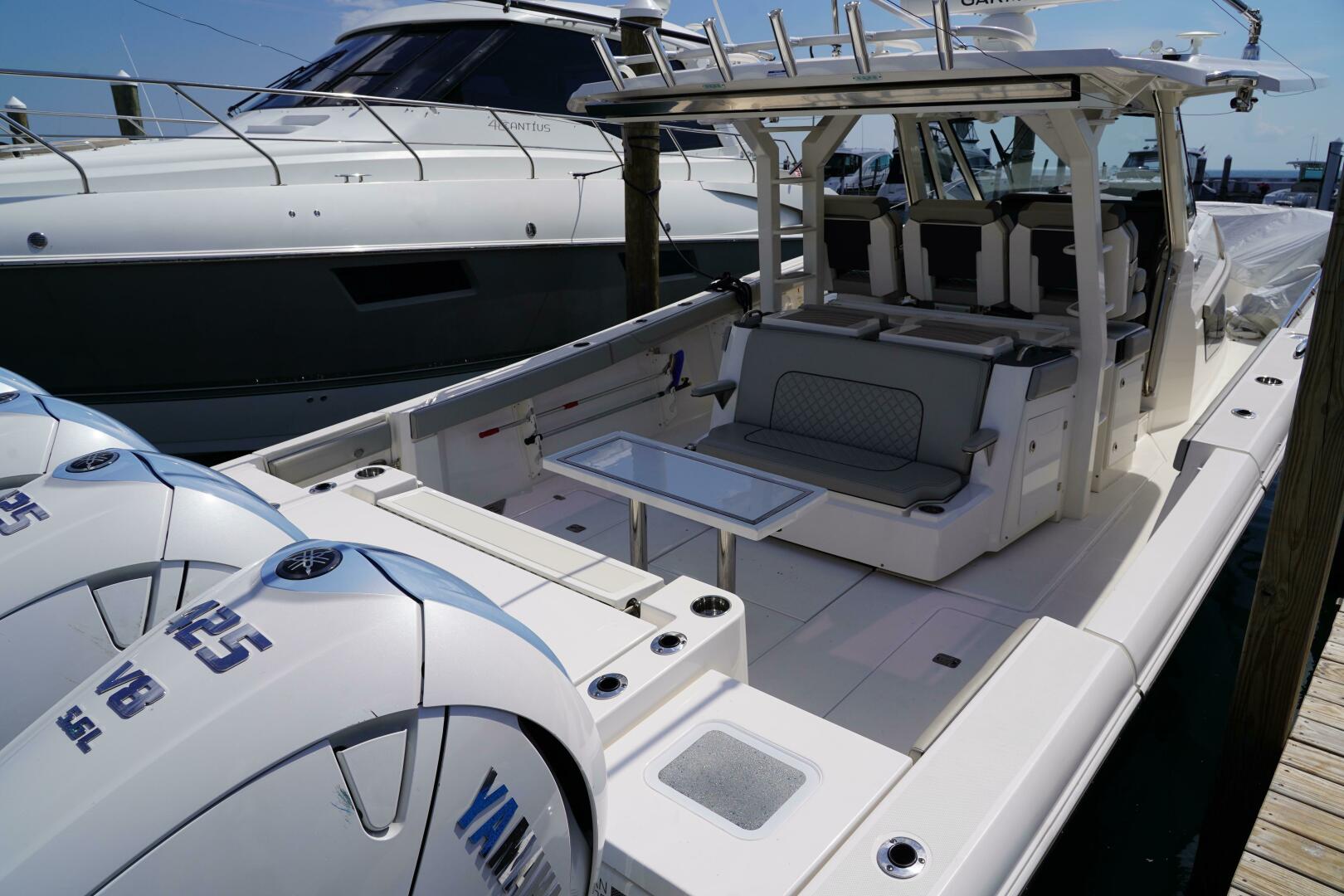 Pursuit-428 2022 -Grosse Pointe Shores-Michigan-United States-4537653 | Thumbnail