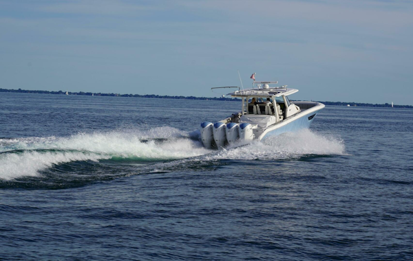 Pursuit-428 2022 -Grosse Pointe Shores-Michigan-United States-4537636