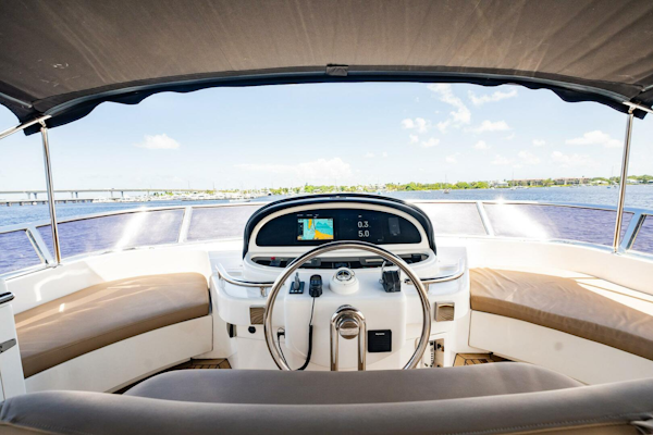 Horizon-E62 2003-ISONDA Stuart-Florida-United States-4539320