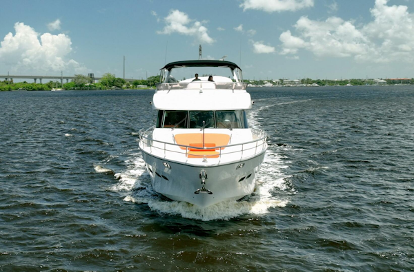 Horizon-E62 2003-ISONDA Stuart-Florida-United States-4539269