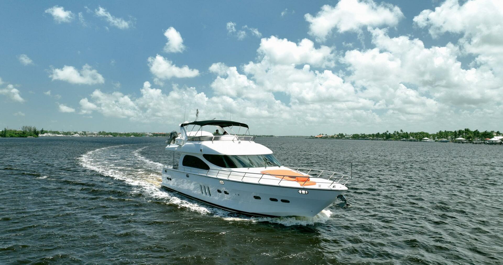 Horizon-E62 2003-ISONDA Stuart-Florida-United States-4539351 | Thumbnail