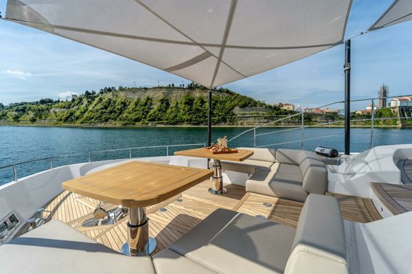 Ferretti Yachts-Ferretti 1000 2023-ISOTTA Slovenia-6059857