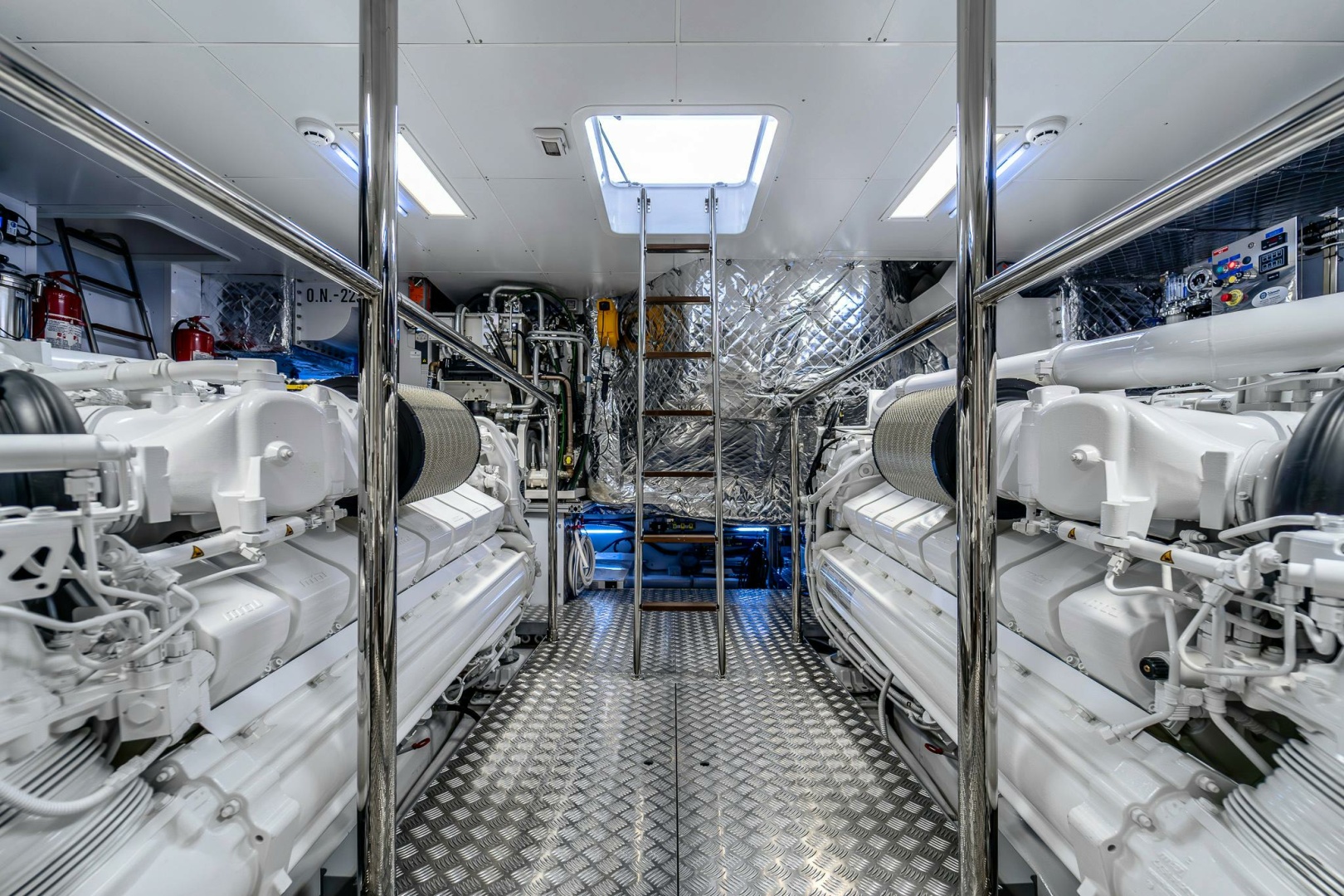 Ferretti Yachts-Ferretti 1000 2023-ISOTTA Slovenia-6059880 | Thumbnail