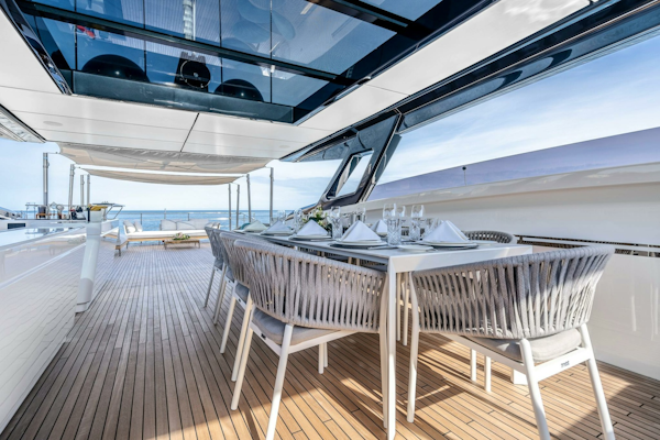 Ferretti Yachts-Ferretti 1000 2023-ISOTTA Slovenia-6059854