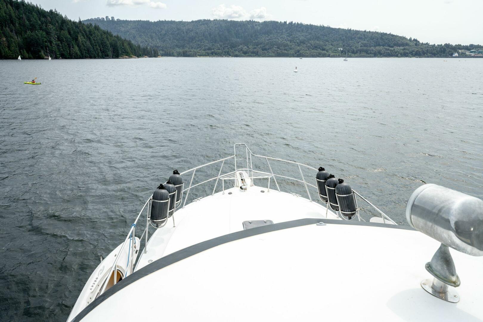 Navigator-Sundance 5600 1997 -Vancouver-British Columbia-Canada-4550291 | Thumbnail