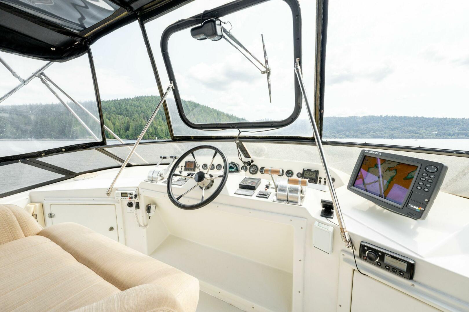 Navigator-Sundance 5600 1997 -Vancouver-British Columbia-Canada-4550289 | Thumbnail
