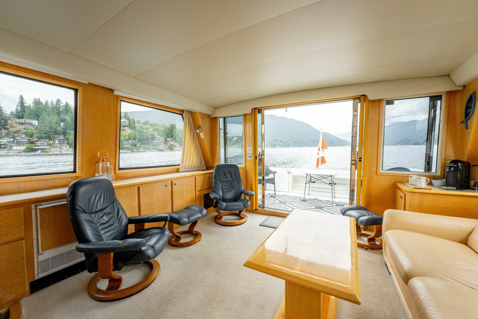 Navigator-Sundance 5600 1997 -Vancouver-British Columbia-Canada-4550264 | Thumbnail