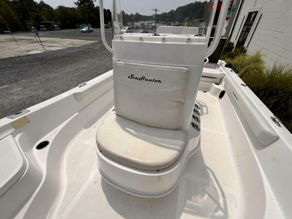 SeaHunter-24 2012 -Essex-Maryland-United States-4548641
