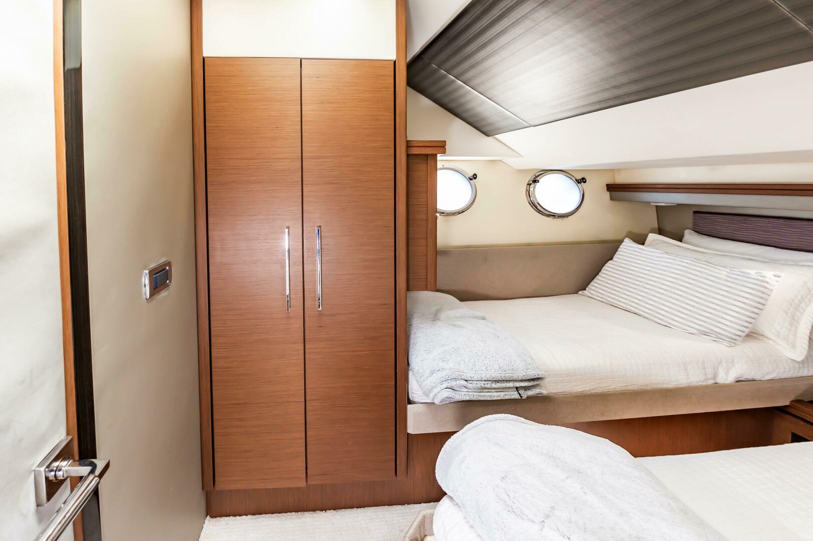 Marquis-63 Sport Yacht 2013-Docked Wages Hampton-Virginia-United States-5222285 | Thumbnail