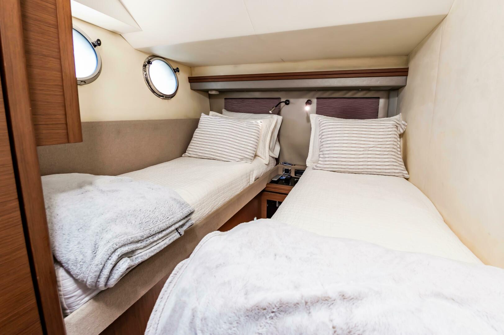 Marquis-63 Sport Yacht 2013-Docked Wages Hampton-Virginia-United States-5222286 | Thumbnail