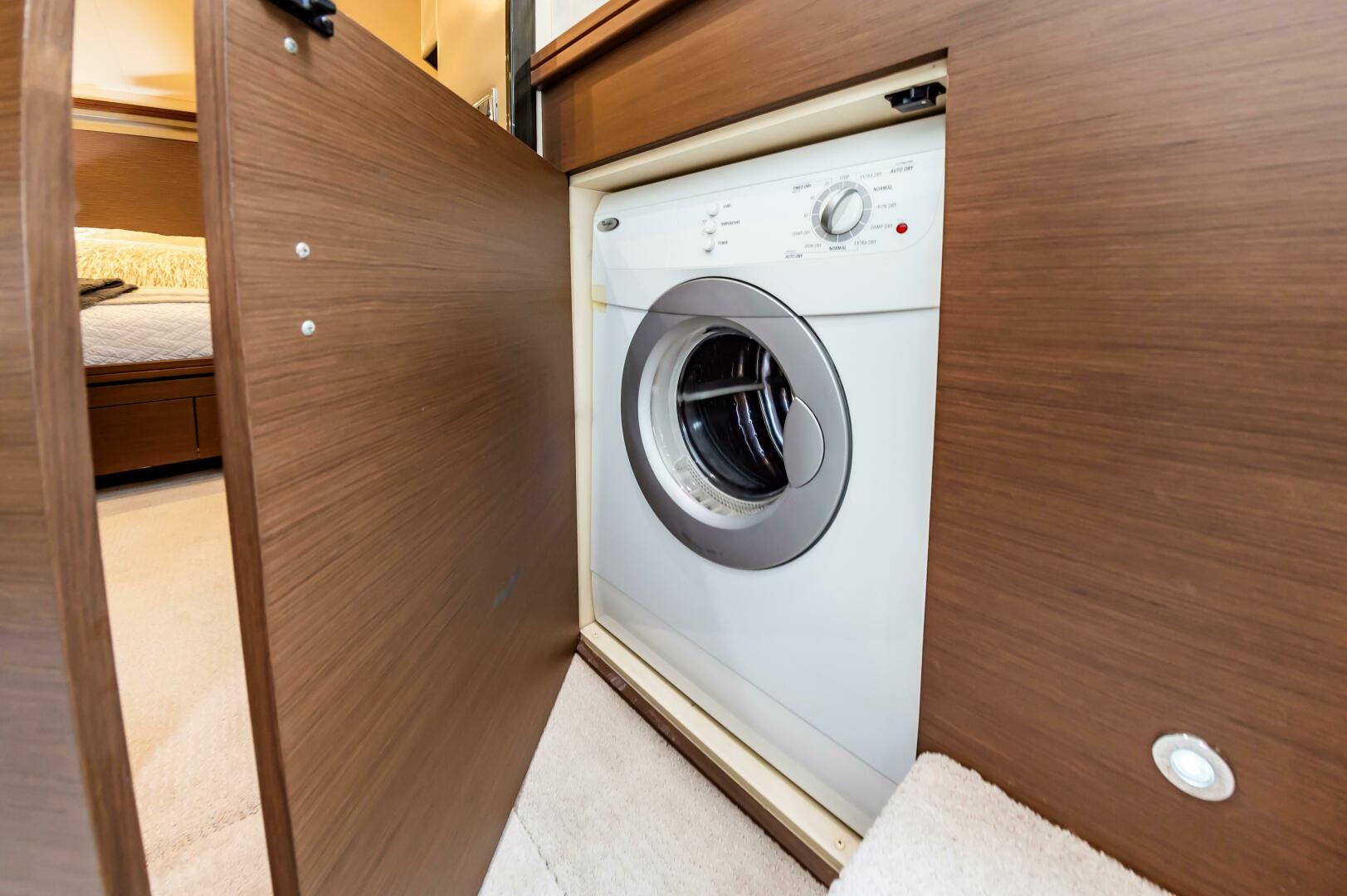 Marquis-63 Sport Yacht 2013-Docked Wages Hampton-Virginia-United States-5222272 | Thumbnail