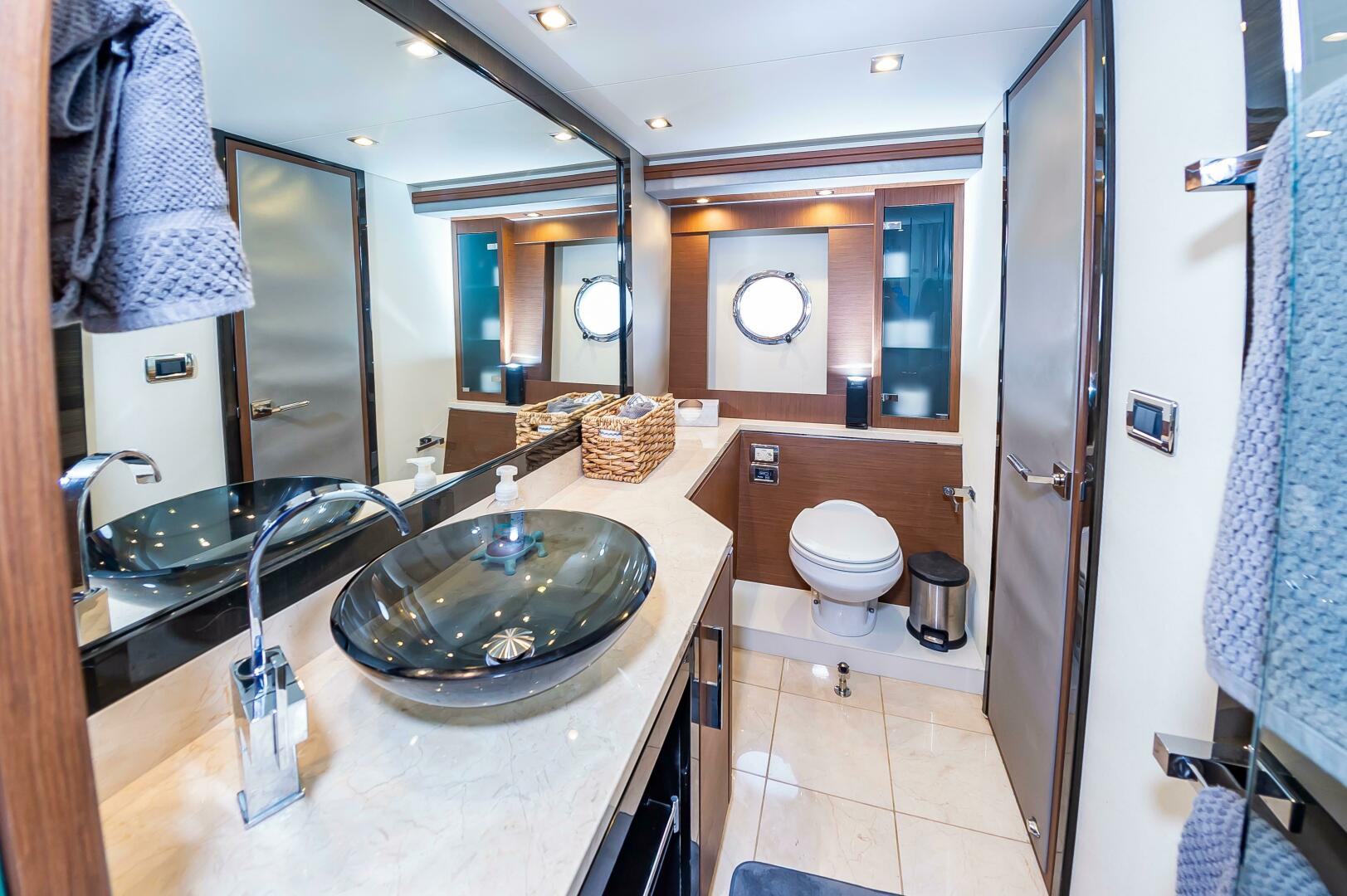 Marquis-63 Sport Yacht 2013-Docked Wages Hampton-Virginia-United States-5222253 | Thumbnail