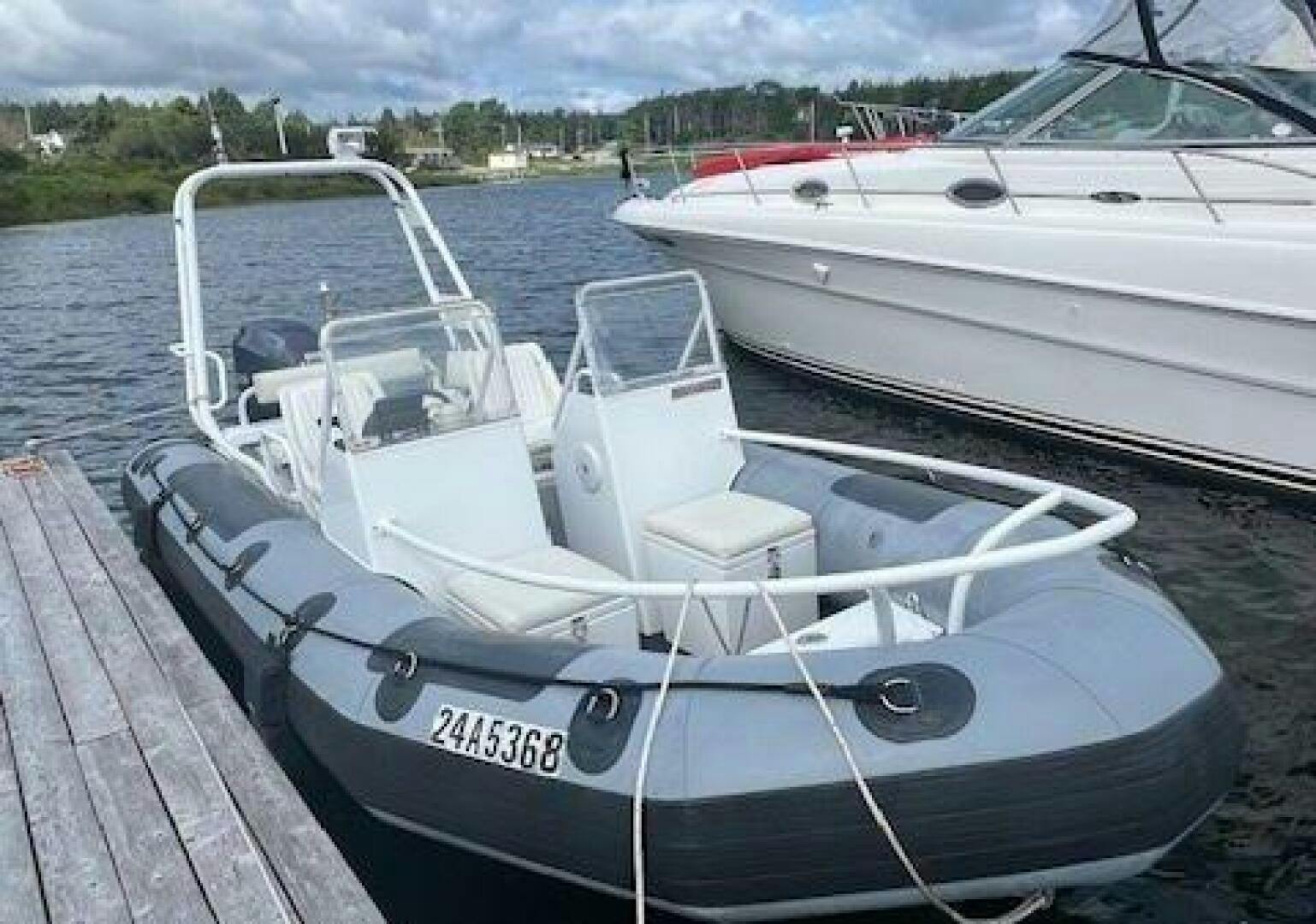 Titan-170 Center Console 2012 -Canada-4565704