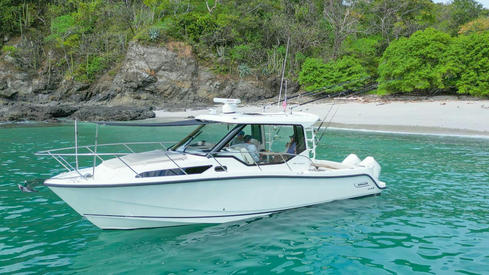 Boston Whaler-Conquest 2022-Grateful Flamingo-Costa Rica-4917213