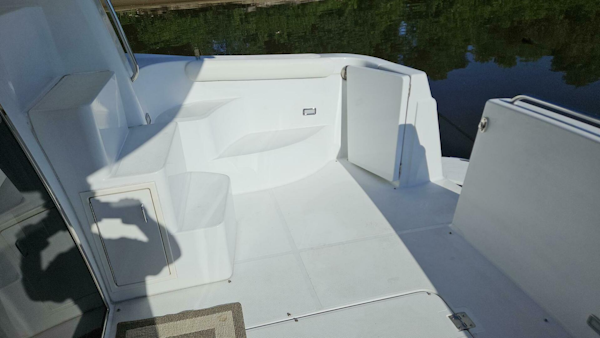 Carver-450 Voyager 2000-FRIENDSHIP Essex-Connecticut-United States-4583519