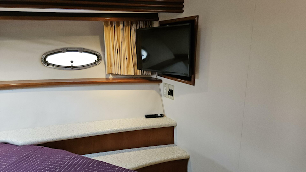 Carver-450 Voyager 2000-FRIENDSHIP Essex-Connecticut-United States-4583525