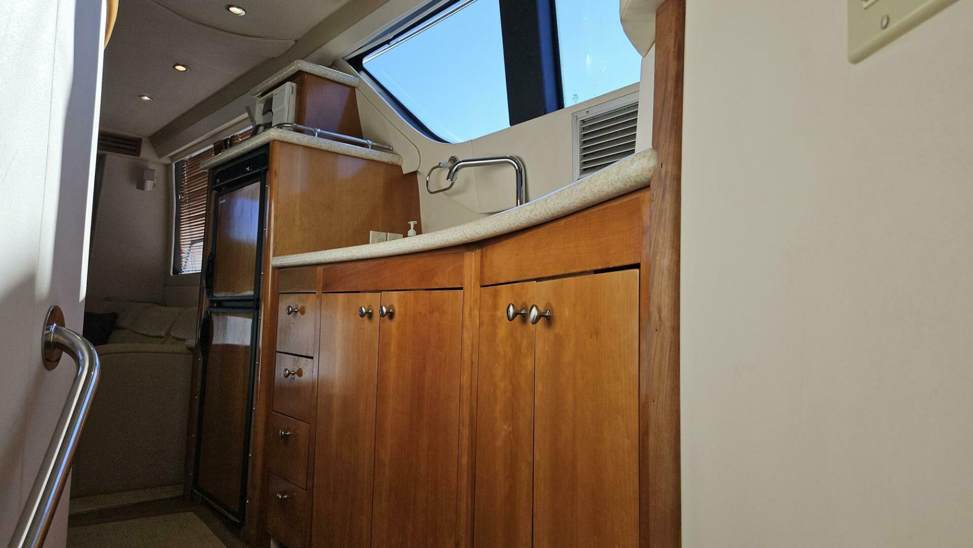 Carver-450 Voyager 2000-FRIENDSHIP Essex-Connecticut-United States-4583493 | Thumbnail