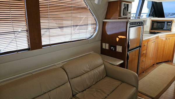 Carver-450 Voyager 2000-FRIENDSHIP Essex-Connecticut-United States-4583497