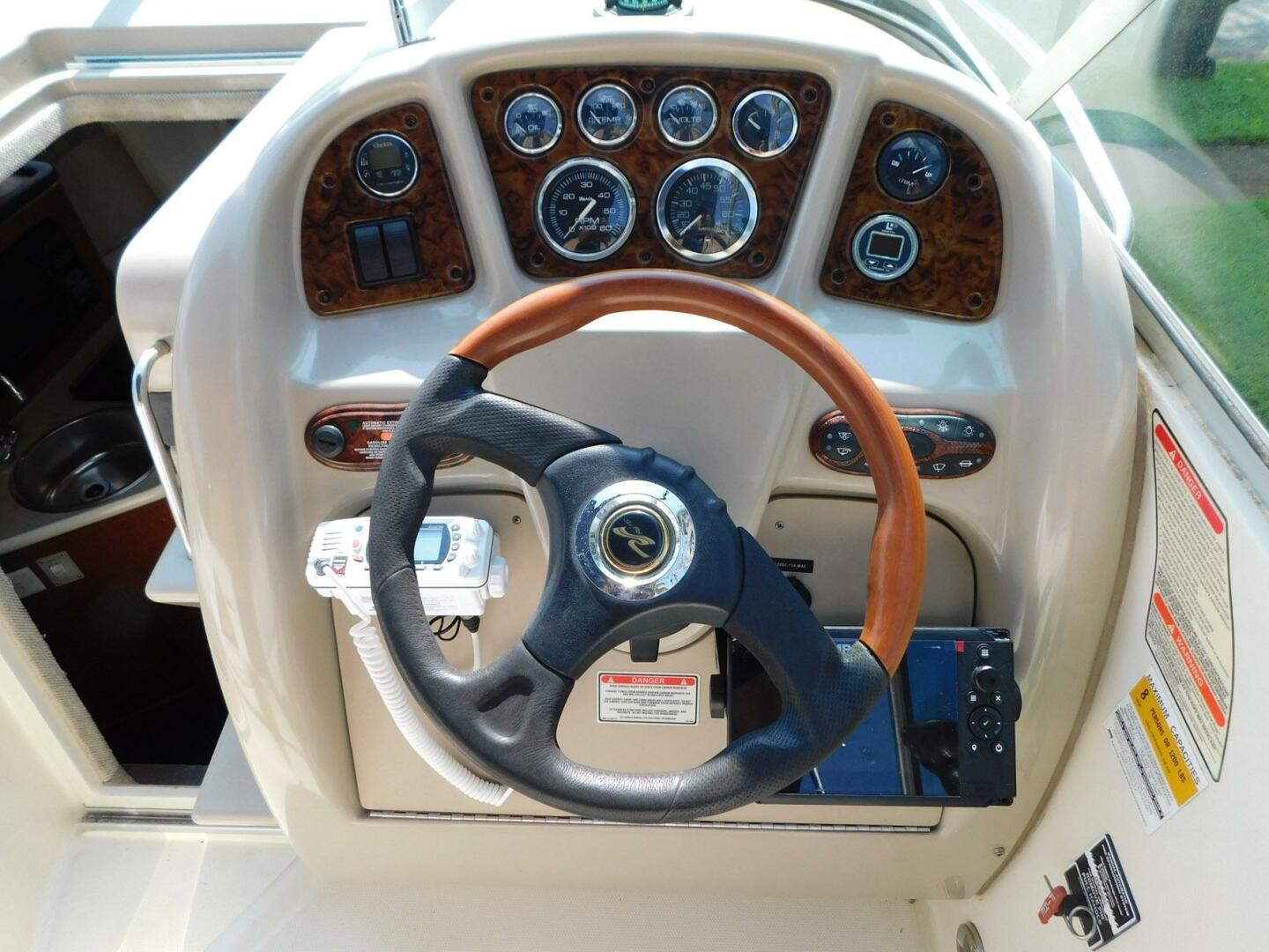 Sea Ray-240 Sundancer 2003-GOTT HOOKED Titusville-Florida-United States-4569949 | Thumbnail