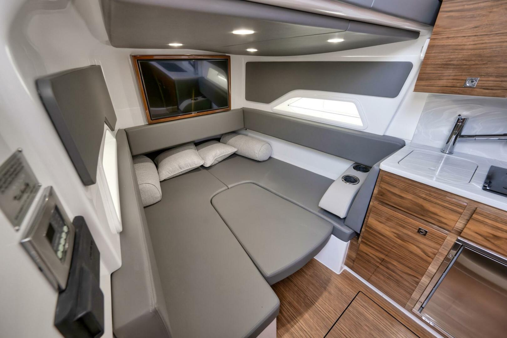 Valhalla Boatworks-V-46 2024 -Ft. Lauderdale-Florida-United States-5047399 | Thumbnail