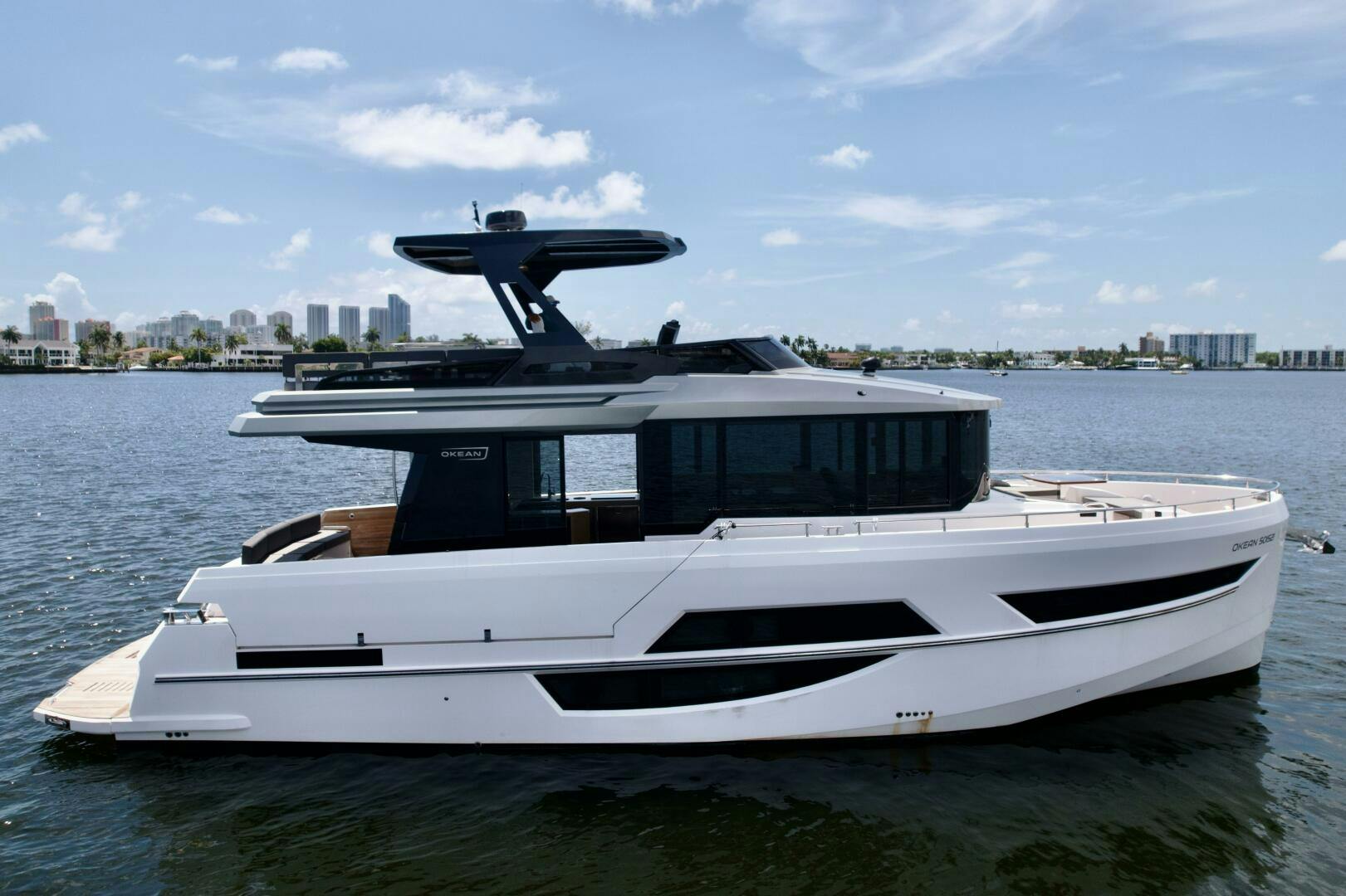 Okean-Flybridge 50 2022 -Miami-Florida-United States-4576002